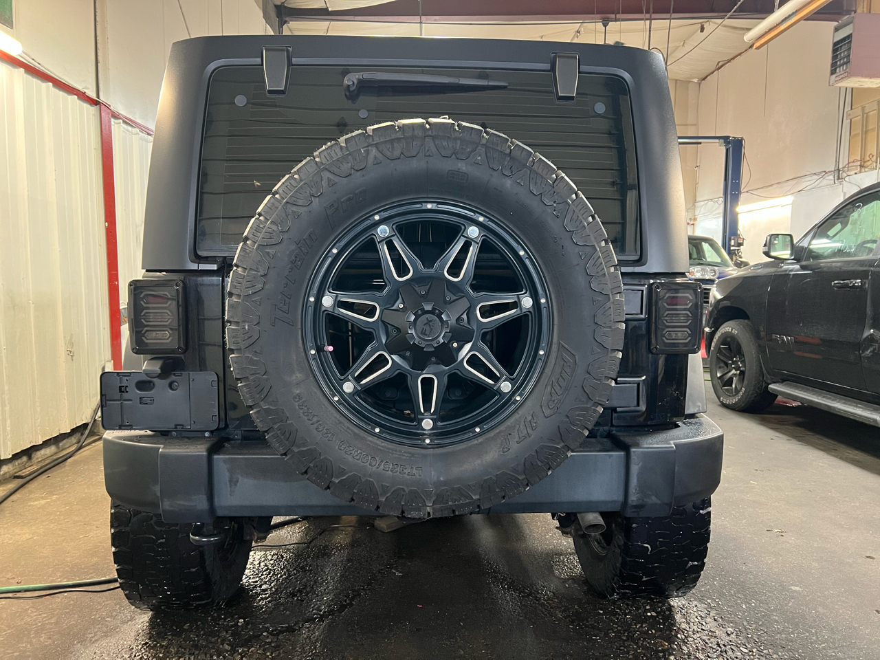 Jeep Wrangler Unlimited 4WD 4dr Sport 2014