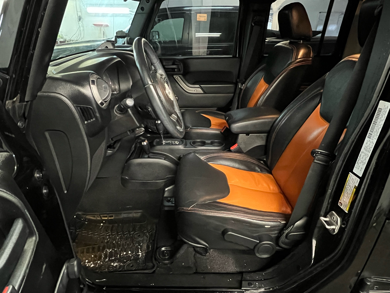 Jeep Wrangler Unlimited 4WD 4dr Sport 2014