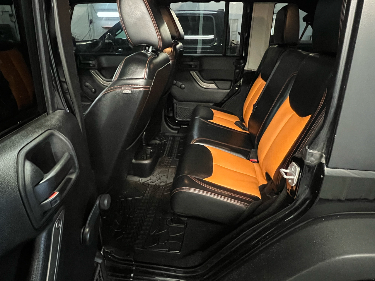 Jeep Wrangler Unlimited 4WD 4dr Sport 2014