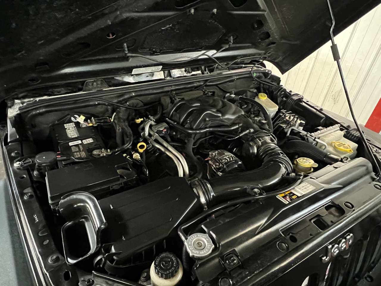 Jeep Wrangler Unlimited 4WD 4dr Sport 2014