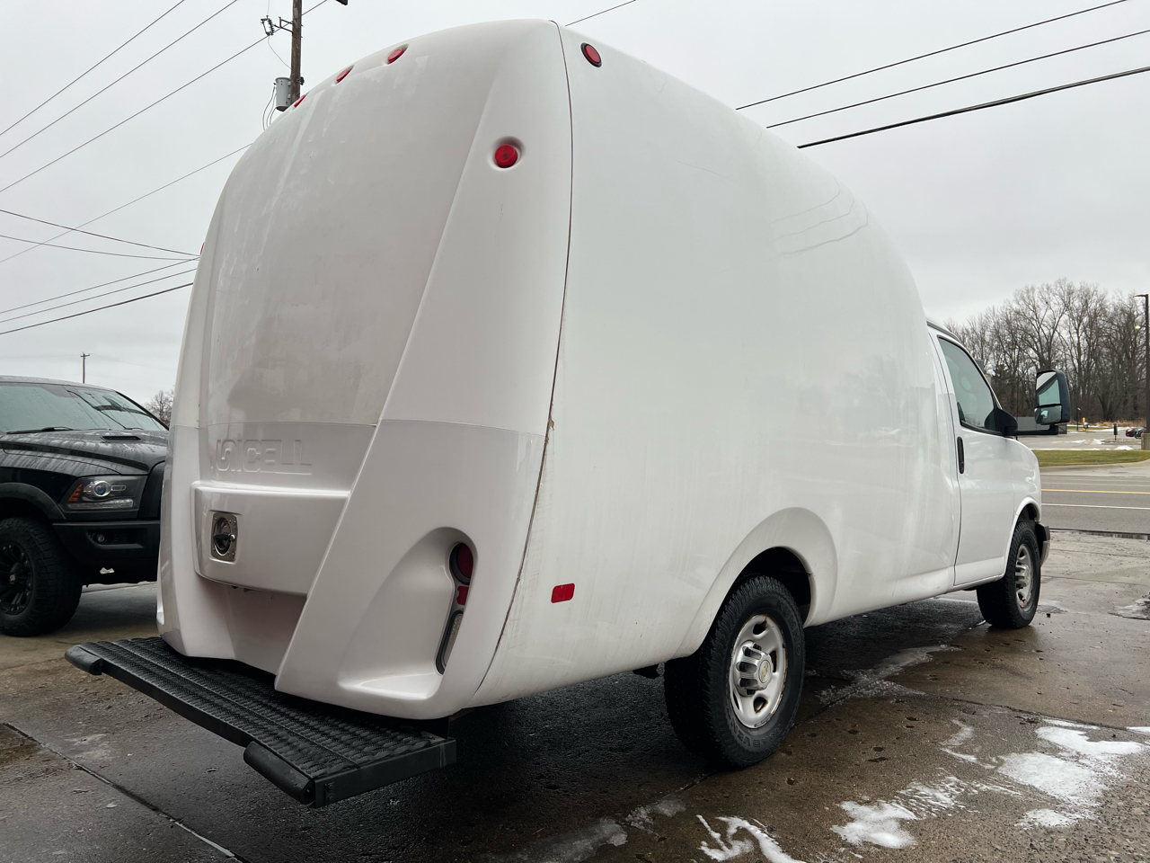 Chevrolet Express Commercial Cutaway 3500 Van 139" 2014