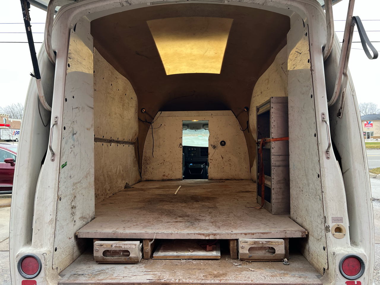 Chevrolet Express Commercial Cutaway 3500 Van 139" 2014