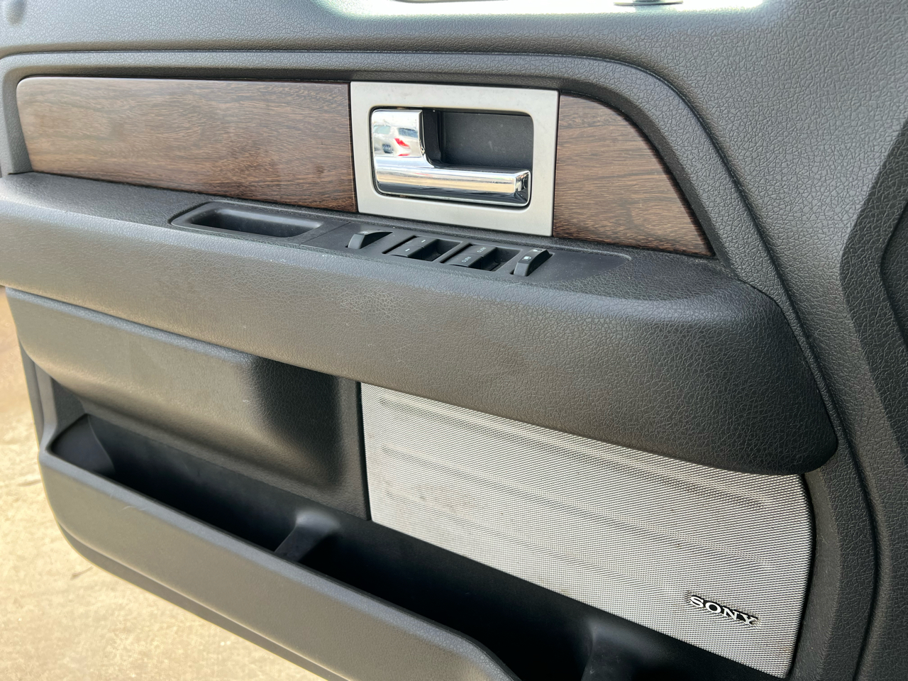 Ford F-150 4WD SuperCab 145" Lariat 2014