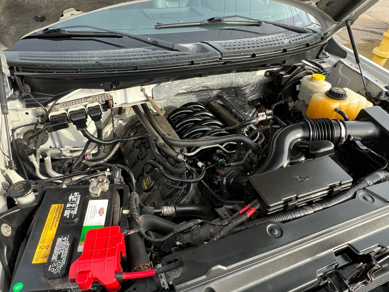 Ford F-150 4WD SuperCab 145" Lariat 2014