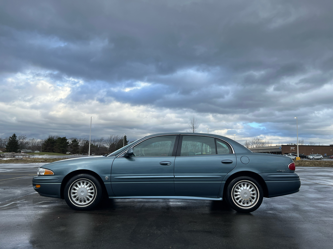 Buick LeSabre 4dr Sdn Custom 2001