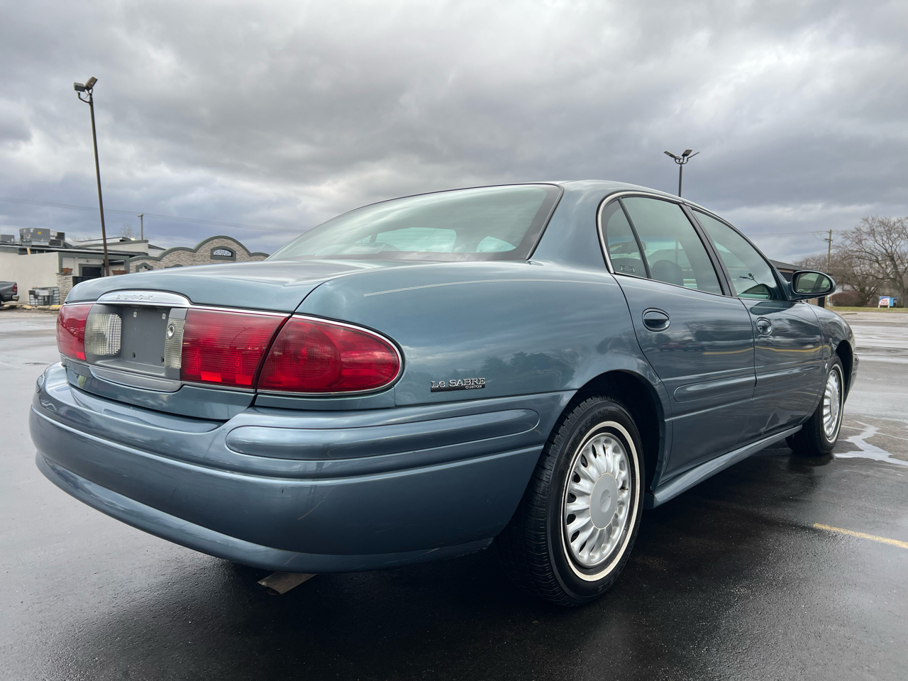 Buick LeSabre 4dr Sdn Custom 2001