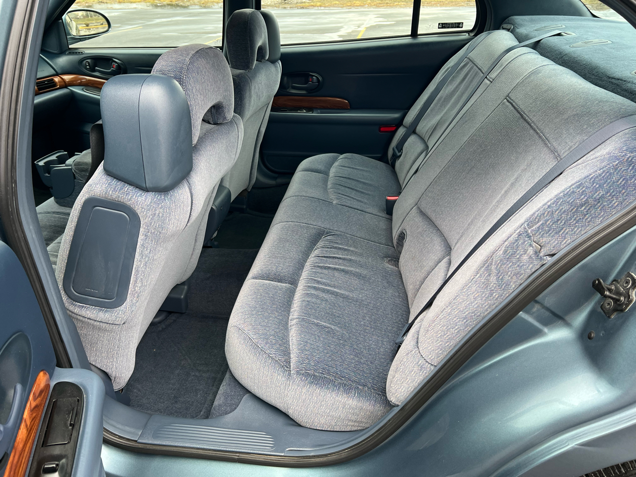 Buick LeSabre 4dr Sdn Custom 2001