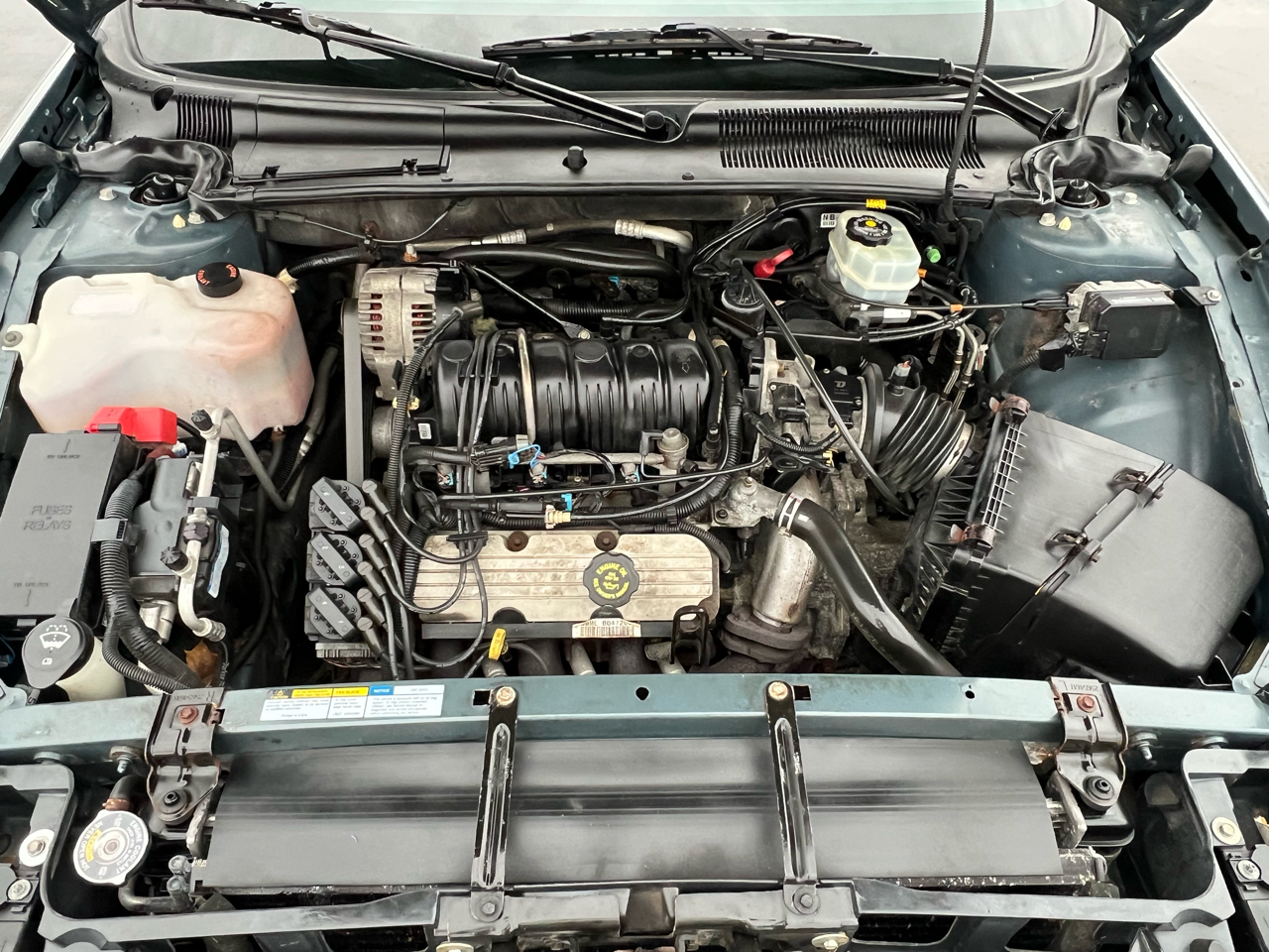 Buick LeSabre 4dr Sdn Custom 2001