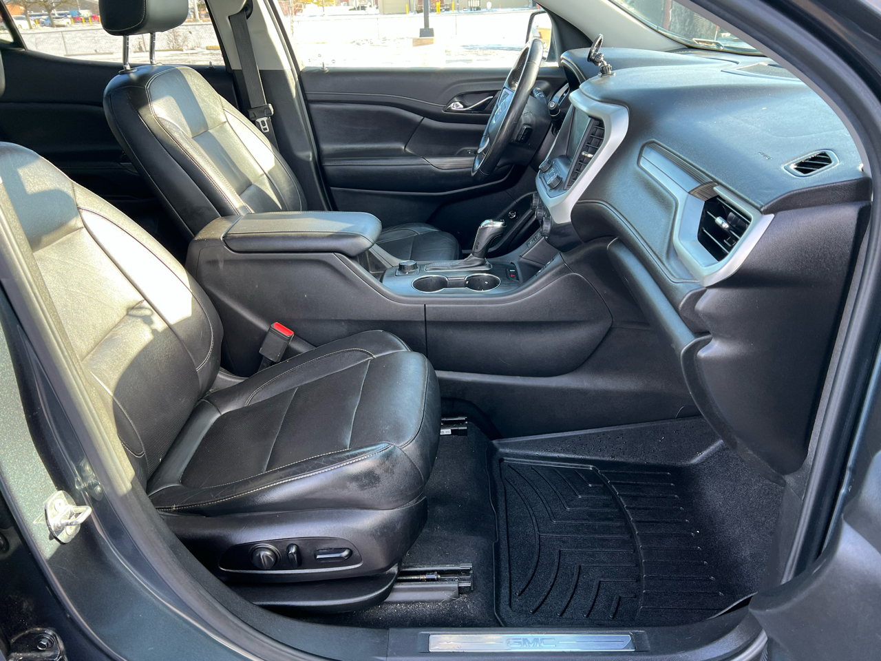 GMC Acadia AWD 4dr SLT w/SLT-1 2019