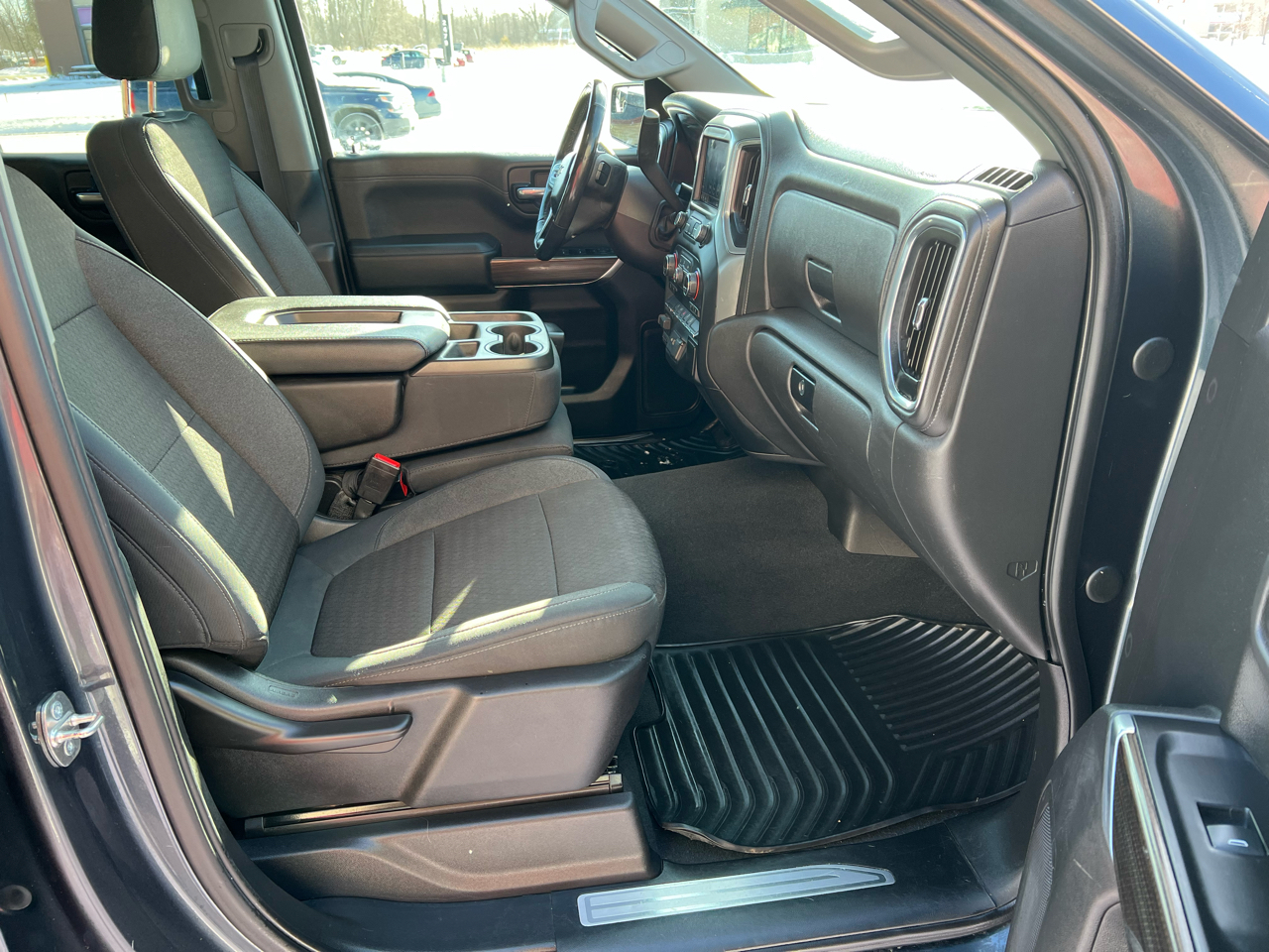 Chevrolet Silverado 1500 4WD Crew Cab 147" LT 2019