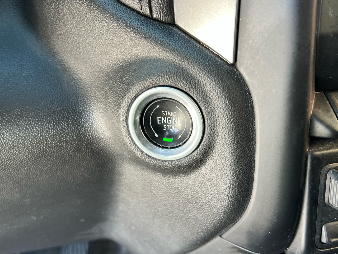 Chevrolet Silverado 1500 4WD Crew Cab 147" LT 2019