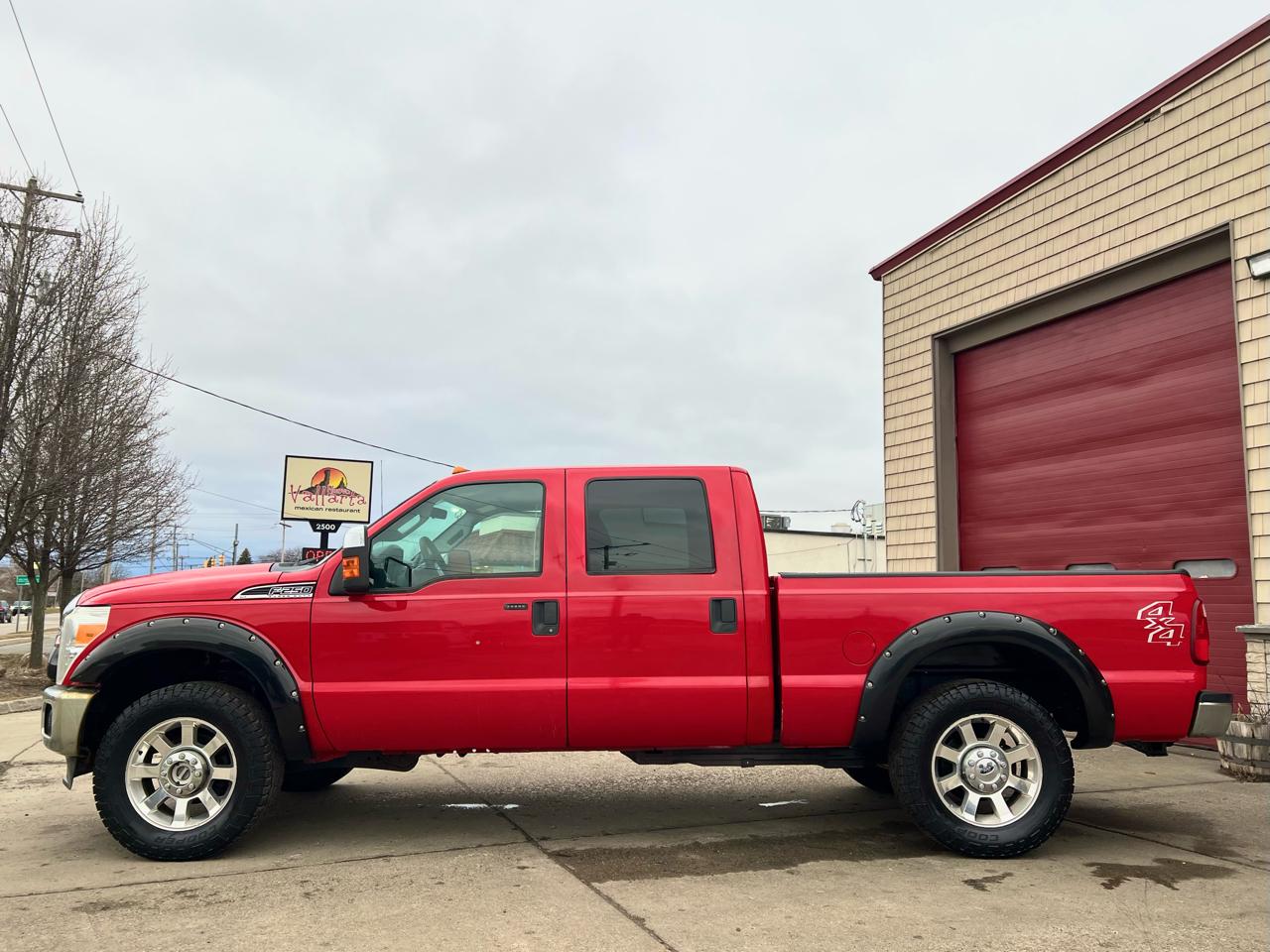 Ford Super Duty F-250 SRW 4WD Crew Cab 156" XLT 2011