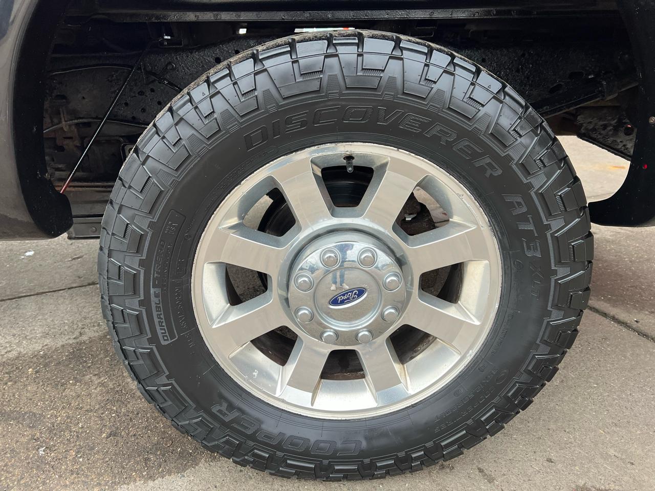 Ford Super Duty F-250 SRW 4WD Crew Cab 156" XLT 2011