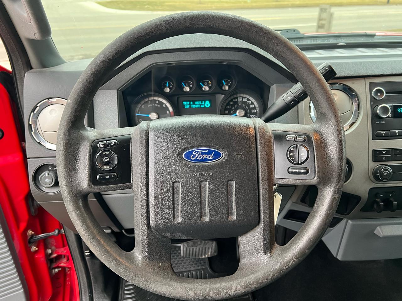 Ford Super Duty F-250 SRW 4WD Crew Cab 156" XLT 2011