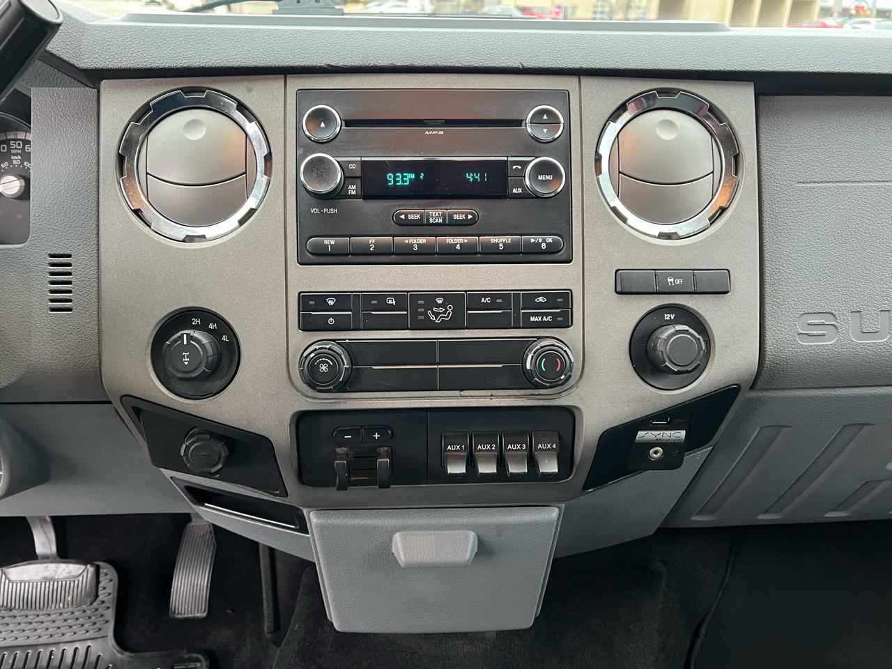 Ford Super Duty F-250 SRW 4WD Crew Cab 156" XLT 2011