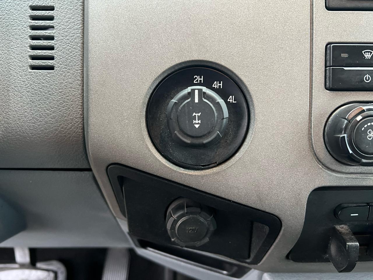 Ford Super Duty F-250 SRW 4WD Crew Cab 156" XLT 2011