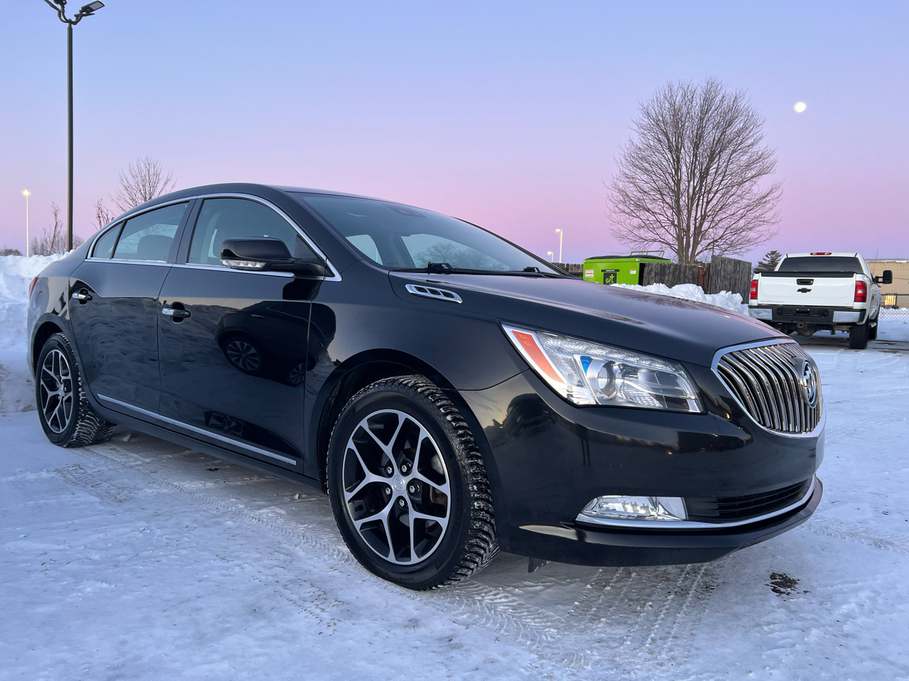 Buick LaCrosse 4dr Sdn Sport Touring FWD 2016