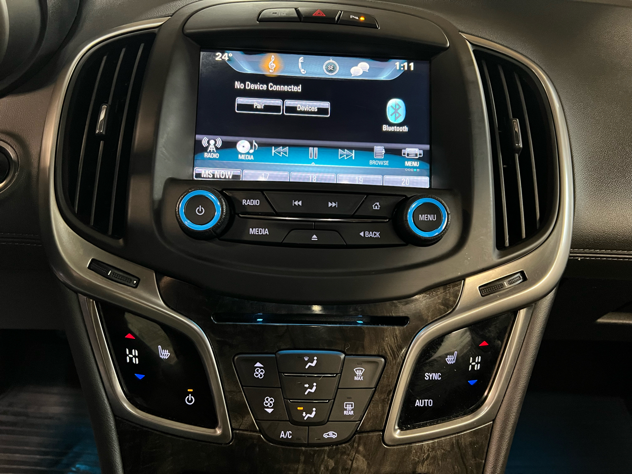 Buick LaCrosse 4dr Sdn Sport Touring FWD 2016