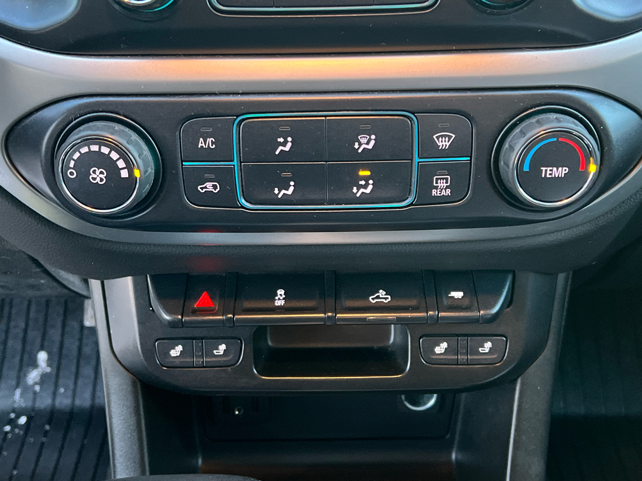 Chevrolet Colorado 4WD Crew Cab 128" LT 2021