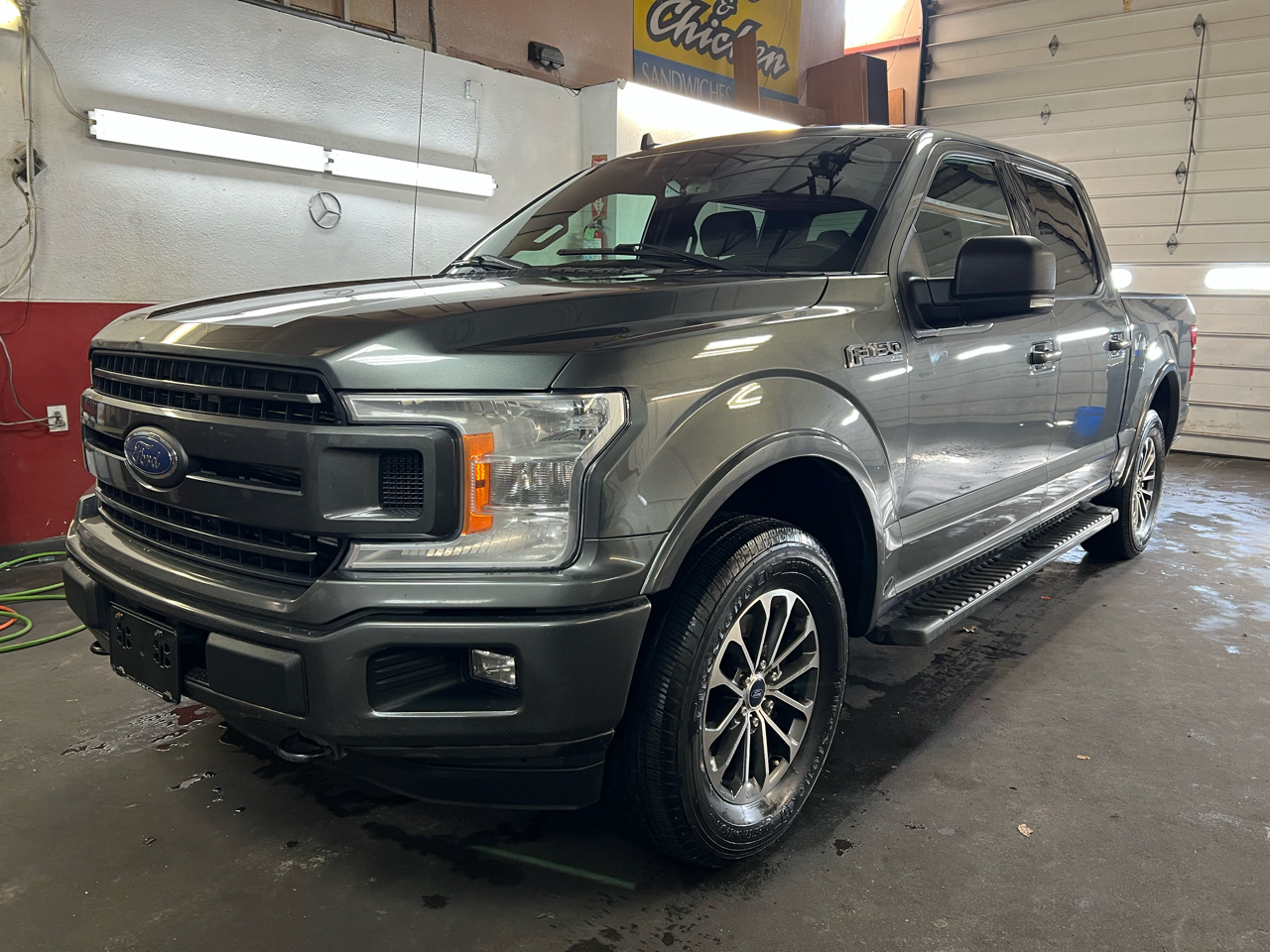 2020 Ford F-150 LARIAT 4WD SuperCrew 5.5' Box