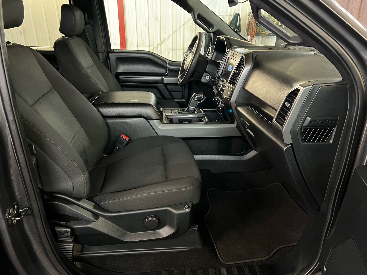 Ford F-150 Lariat 4WD SuperCrew 5.5' Box 2020