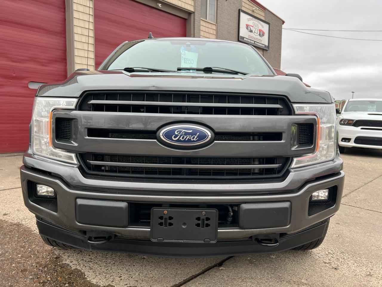 Ford F-150 XLT SuperCrew 4WD 2020