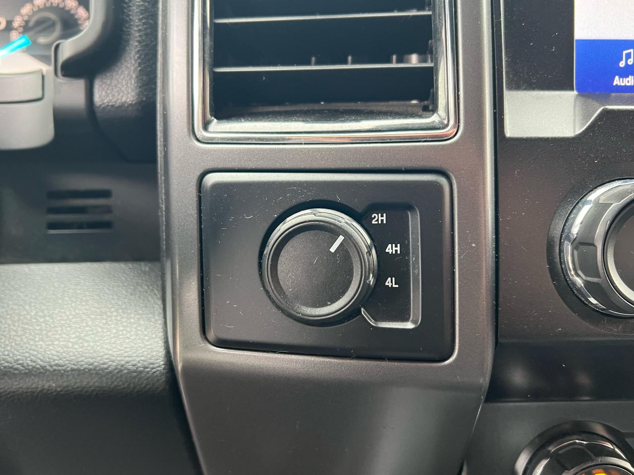 Ford F-150 XLT SuperCrew 4WD 2020