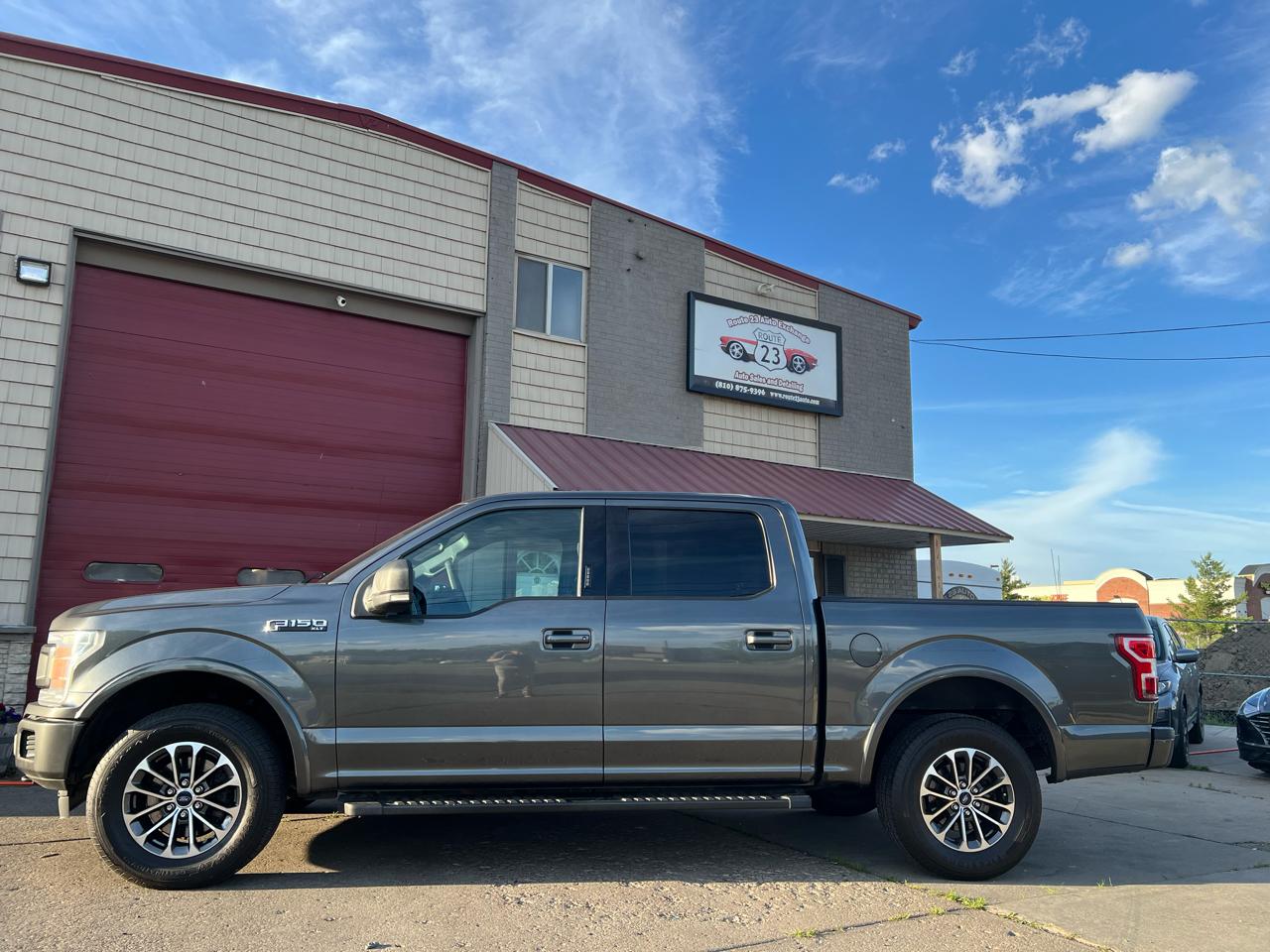 Ford F-150 XLT SuperCrew 4WD 2020