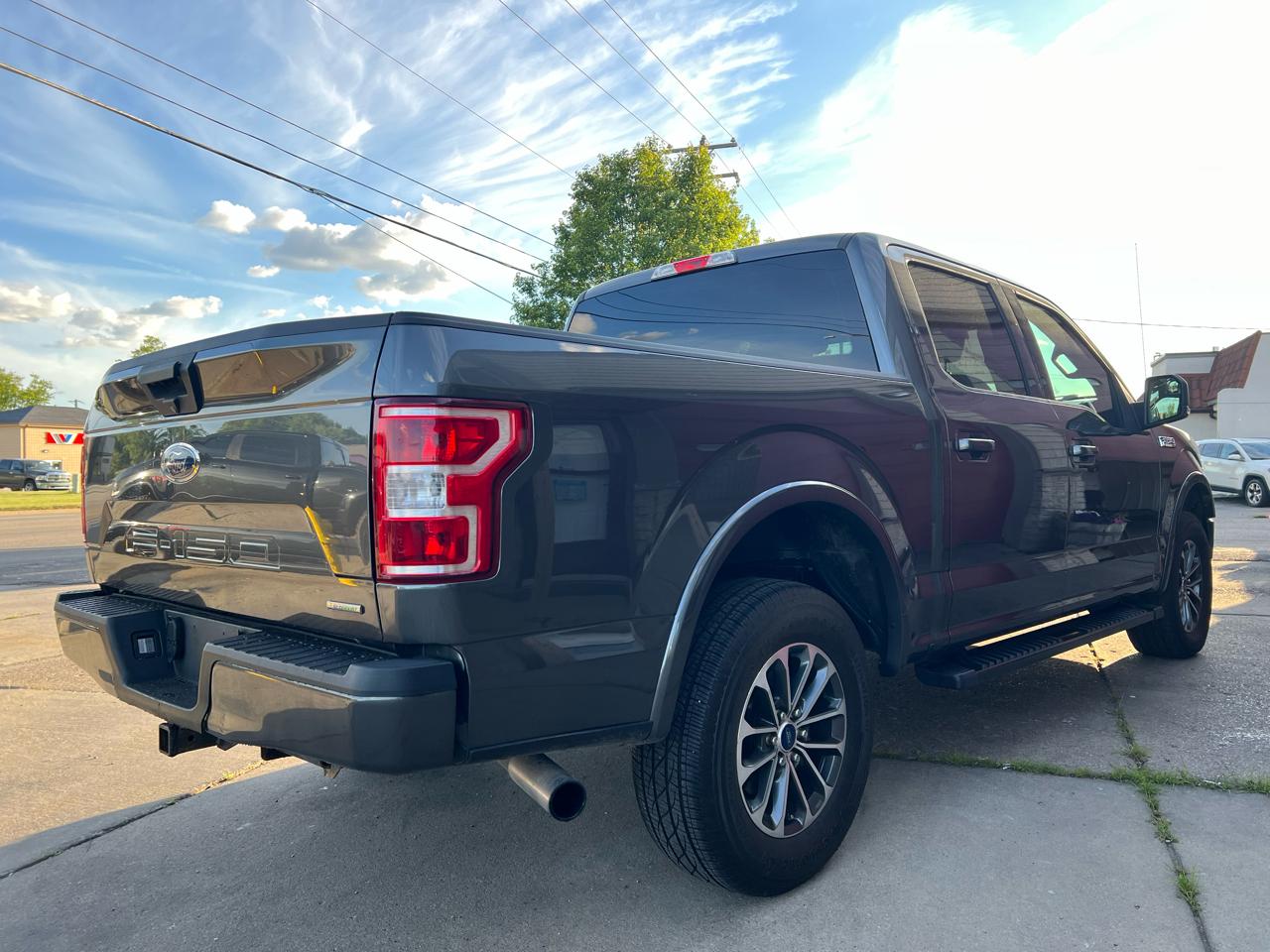 Ford F-150 XLT SuperCrew 4WD 2020