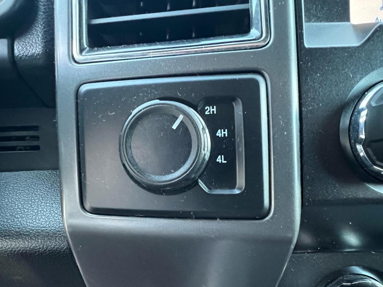 Ford F-150 XLT SuperCrew 4WD 2020