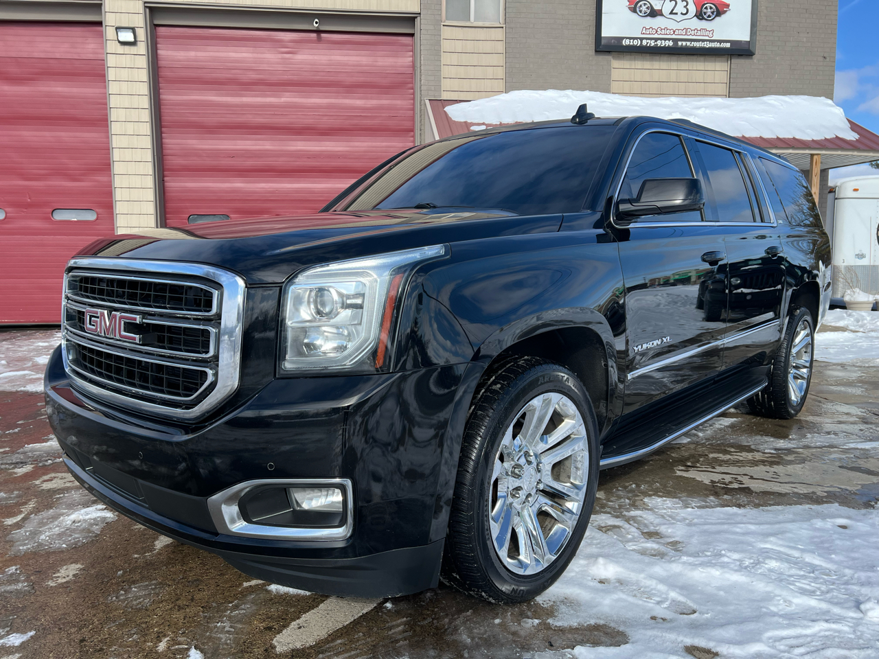 GMC Yukon XL 4WD 4dr SLT 2017