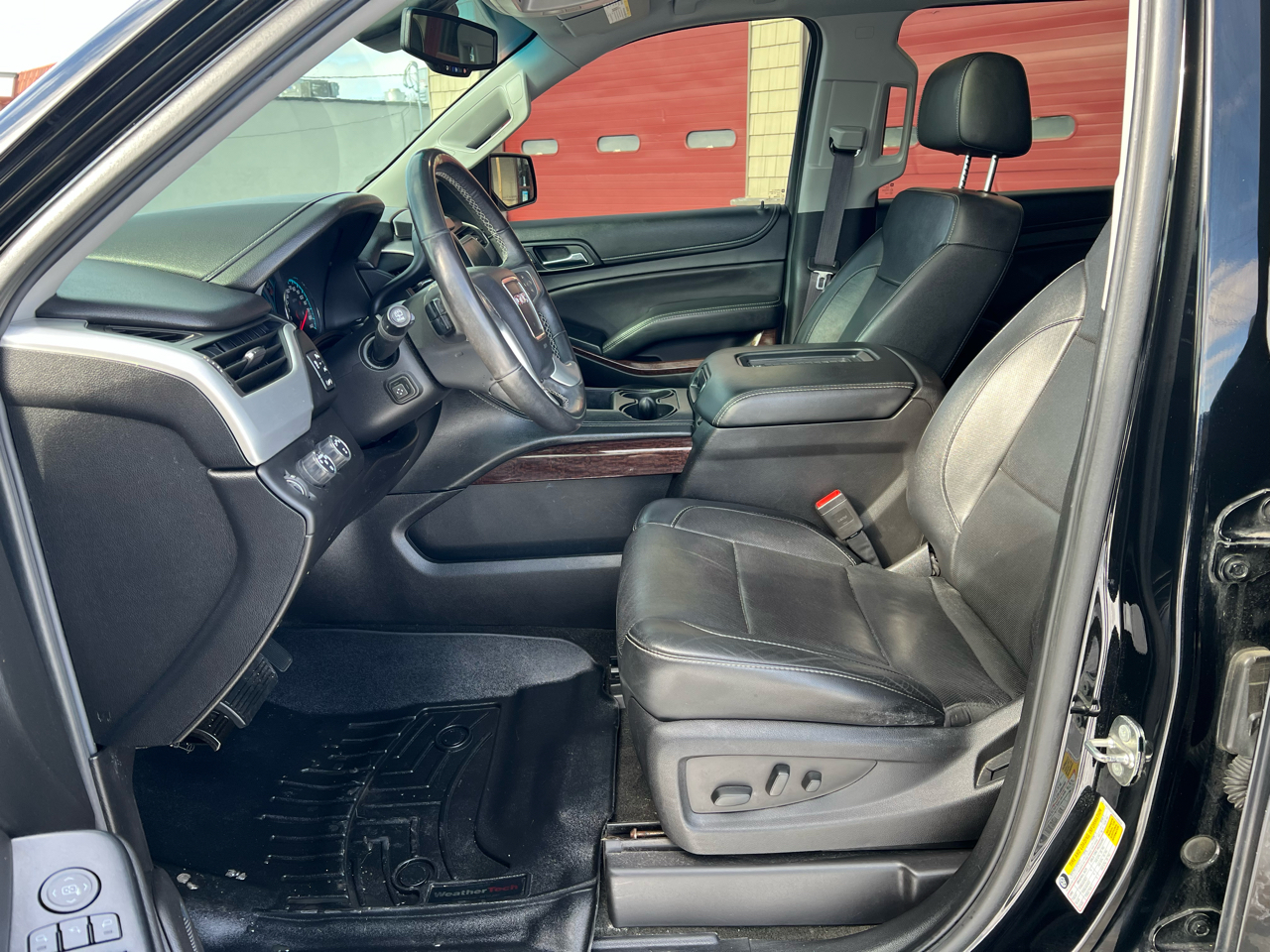 GMC Yukon XL 4WD 4dr SLT 2017