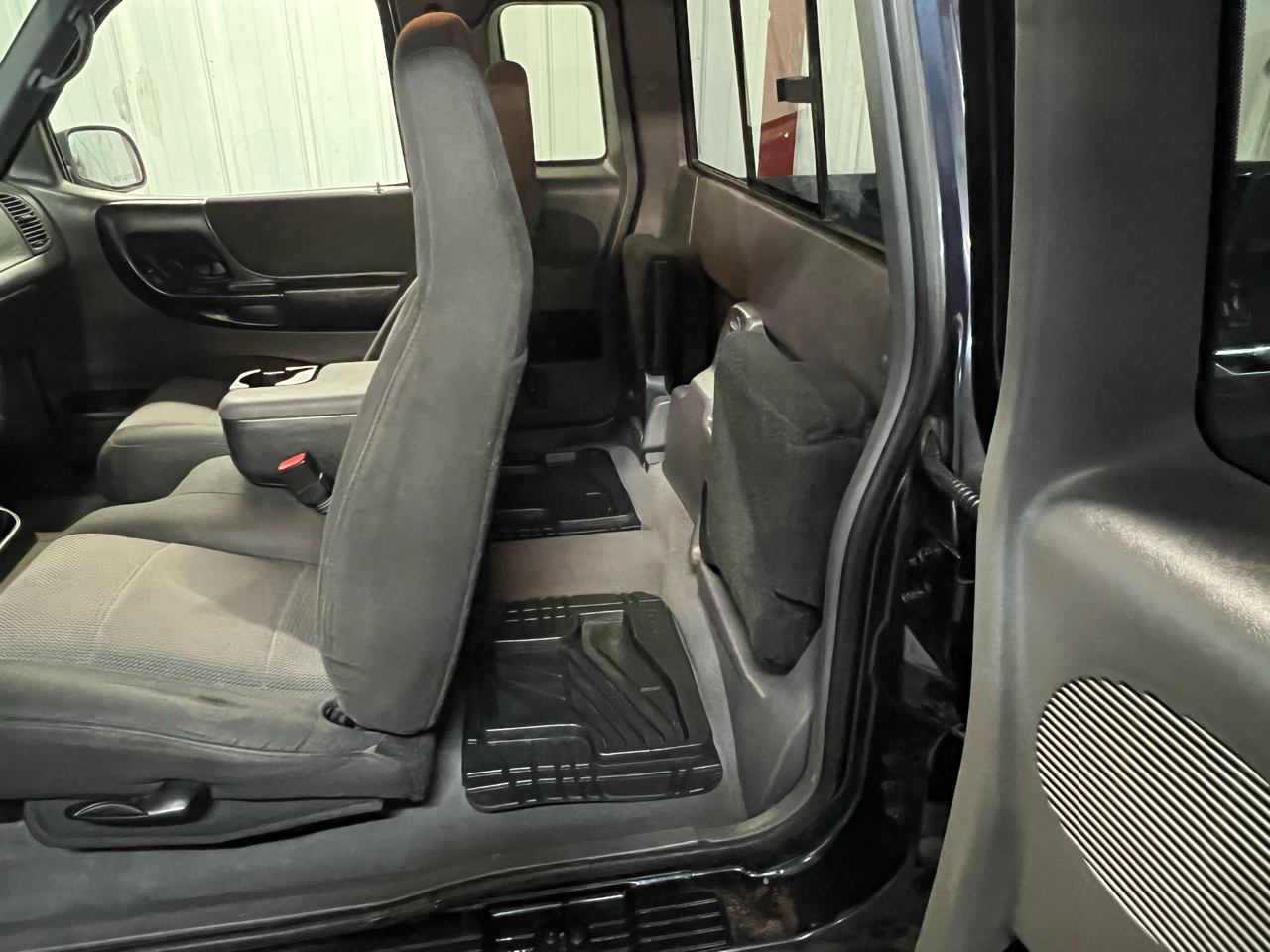 Ford Ranger 4dr Supercb 4.0L XLT FX4 Off-Rd 4WD 2003