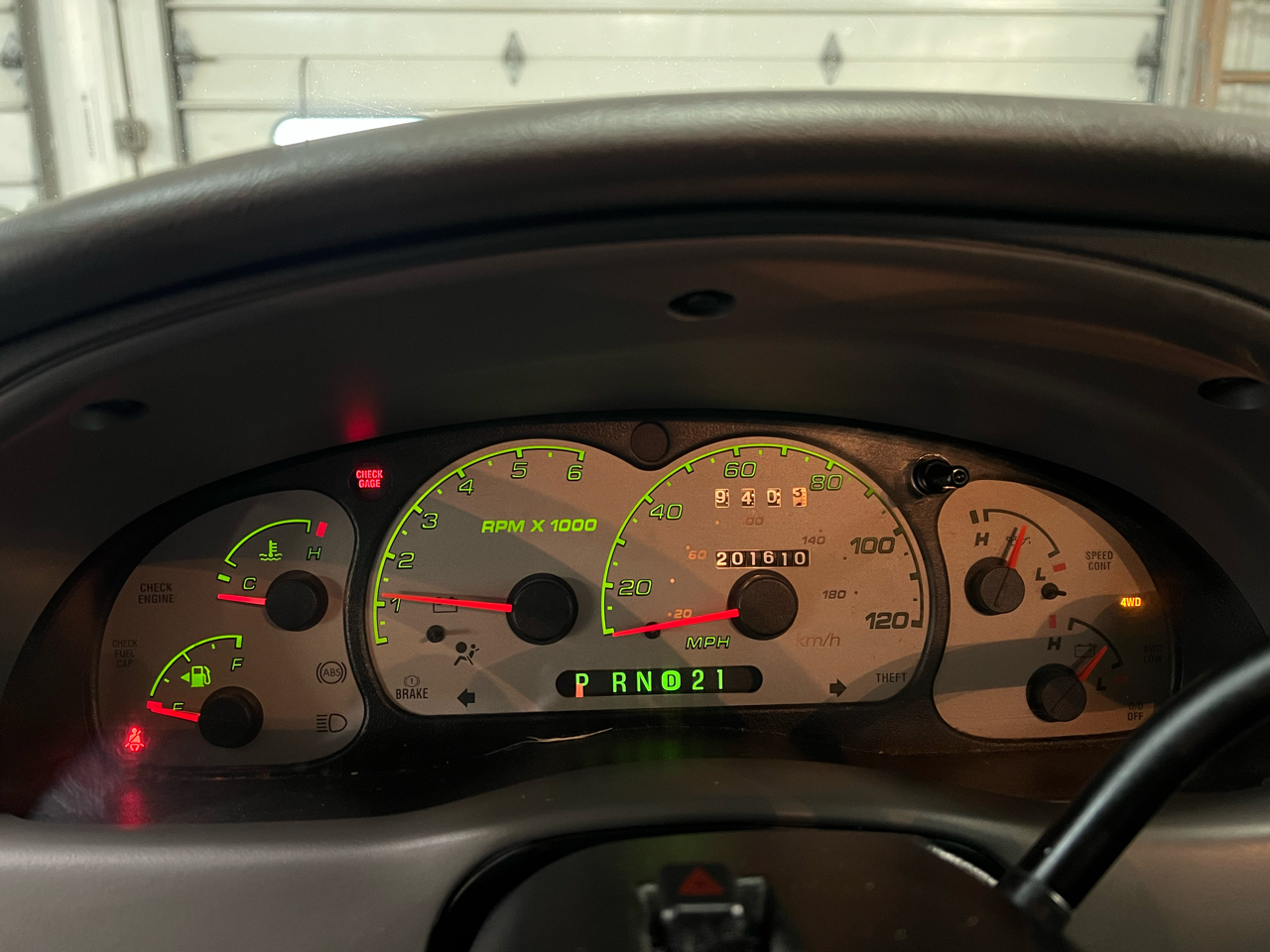 Ford Ranger 4dr Supercb 4.0L XLT FX4 Off-Rd 4WD 2003