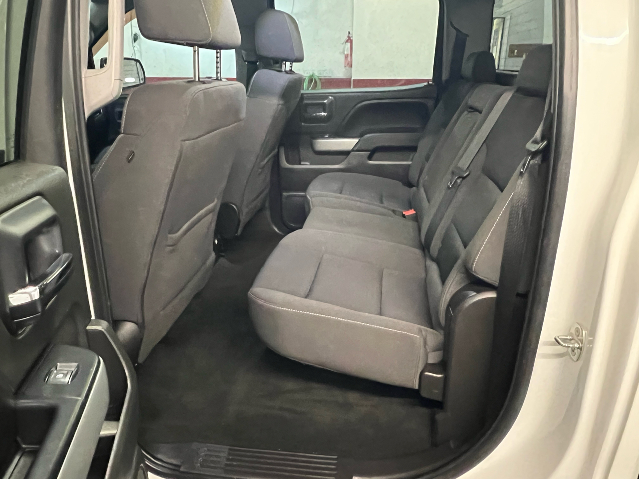 Chevrolet Silverado 1500 4WD Crew Cab 143.5" LT w/2LT 2018