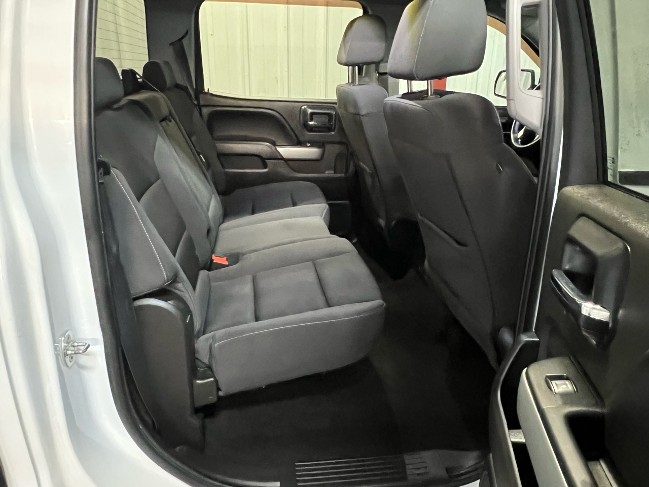 Chevrolet Silverado 1500 4WD Crew Cab 143.5" LT w/2LT 2018