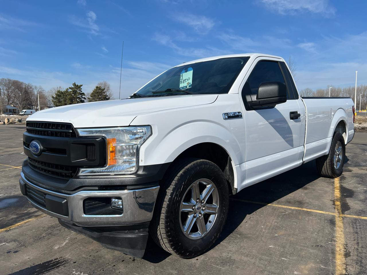 Ford F-150 XLT 2WD Reg Cab 8' Box 2019