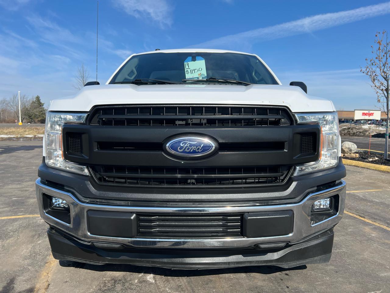 Ford F-150 XLT 2WD Reg Cab 8' Box 2019