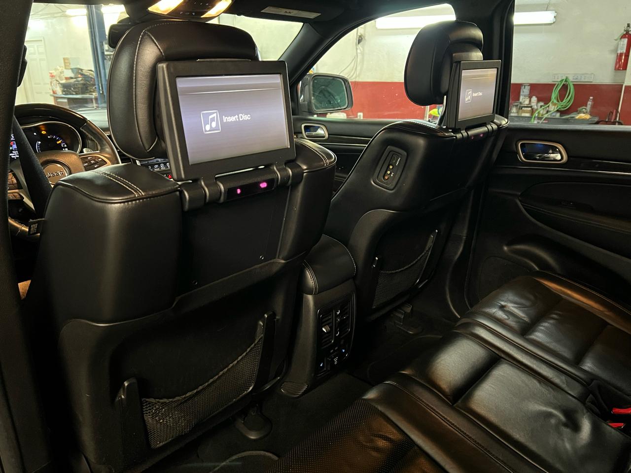 Jeep Grand Cherokee 4dr Overland 4WD 2014