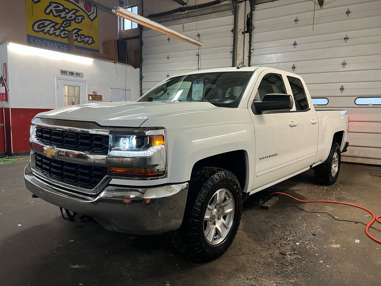 2019 Chevrolet Silverado 1500 LD 4WD Double Cab LT w/1LT