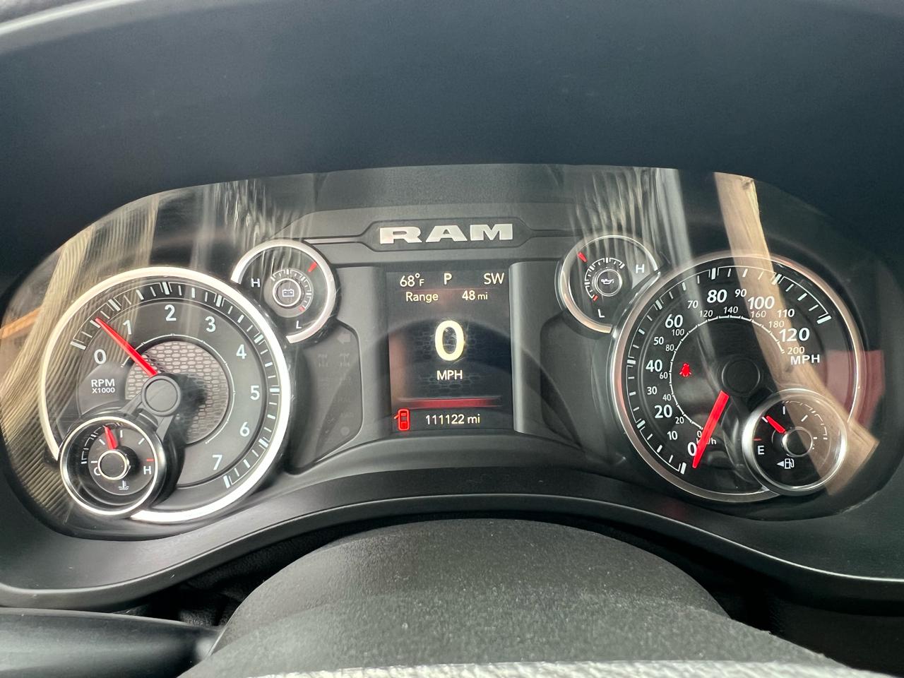 RAM 1500 Big Horn 4x2 Crew Cab 5'7" Box 2022