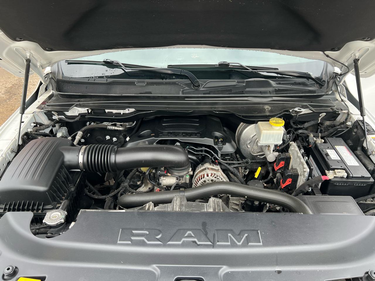 RAM 1500 Big Horn 4x2 Crew Cab 5'7" Box 2022