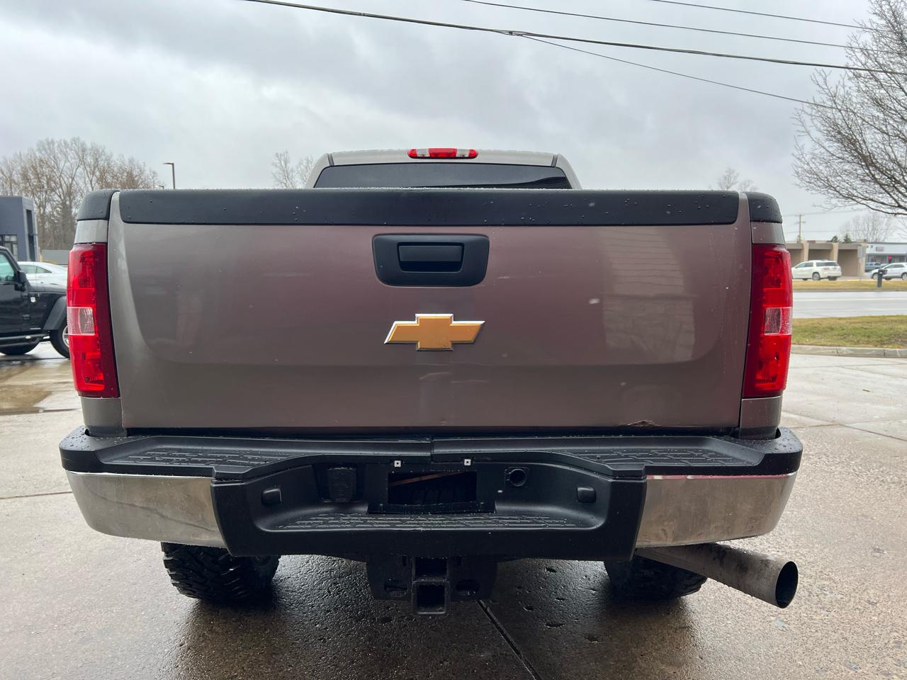 Chevrolet Silverado 2500HD 4WD Crew Cab 153.7" LT 2013