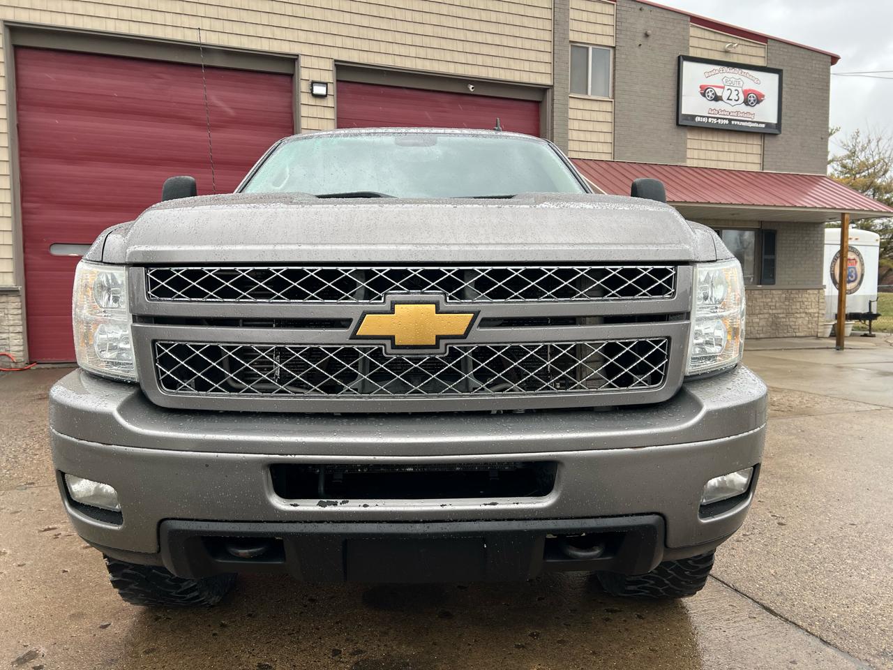 Chevrolet Silverado 2500HD 4WD Crew Cab 153.7" LT 2013