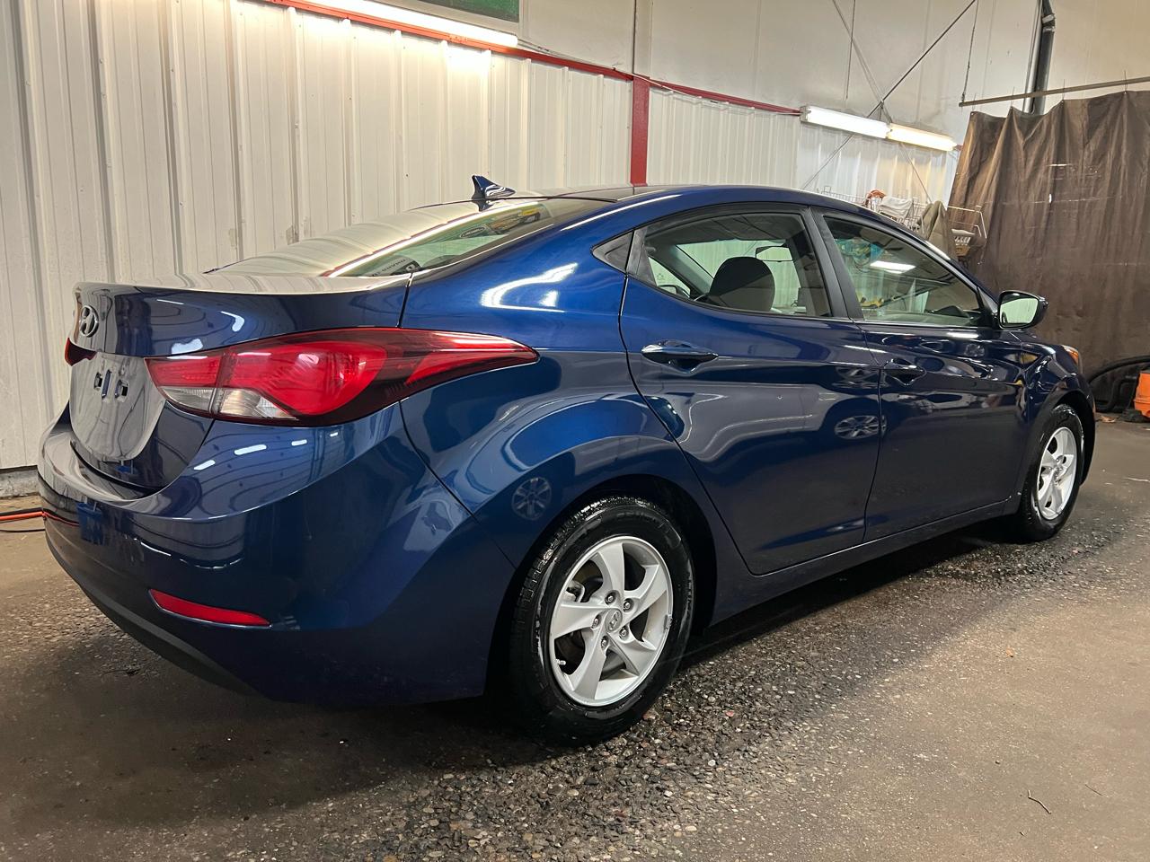 Hyundai Elantra 4dr Sdn Auto SE (Alabama Plant) 2015