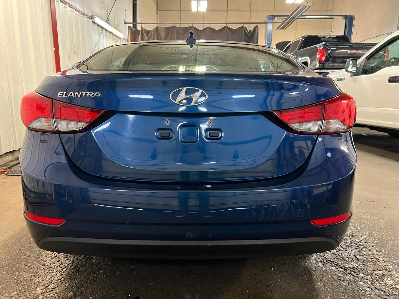 Hyundai Elantra 4dr Sdn Auto SE (Alabama Plant) 2015