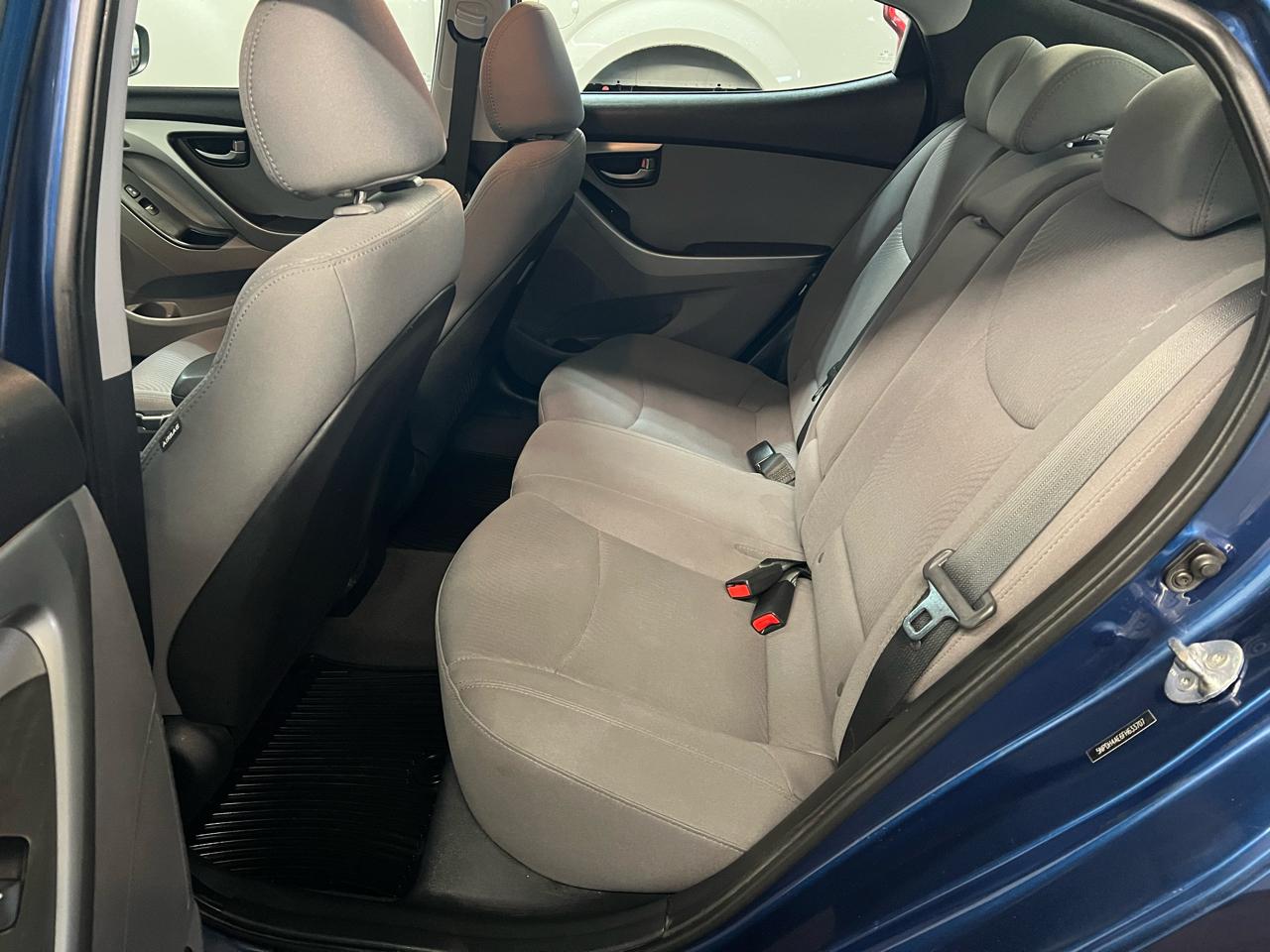 Hyundai Elantra 4dr Sdn Auto SE (Alabama Plant) 2015