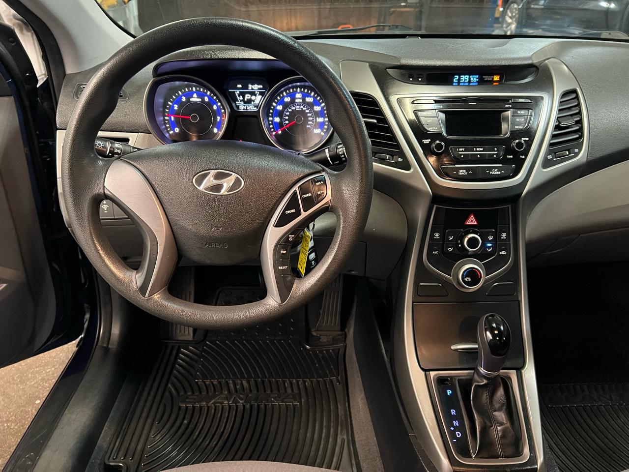 Hyundai Elantra 4dr Sdn Auto SE (Alabama Plant) 2015