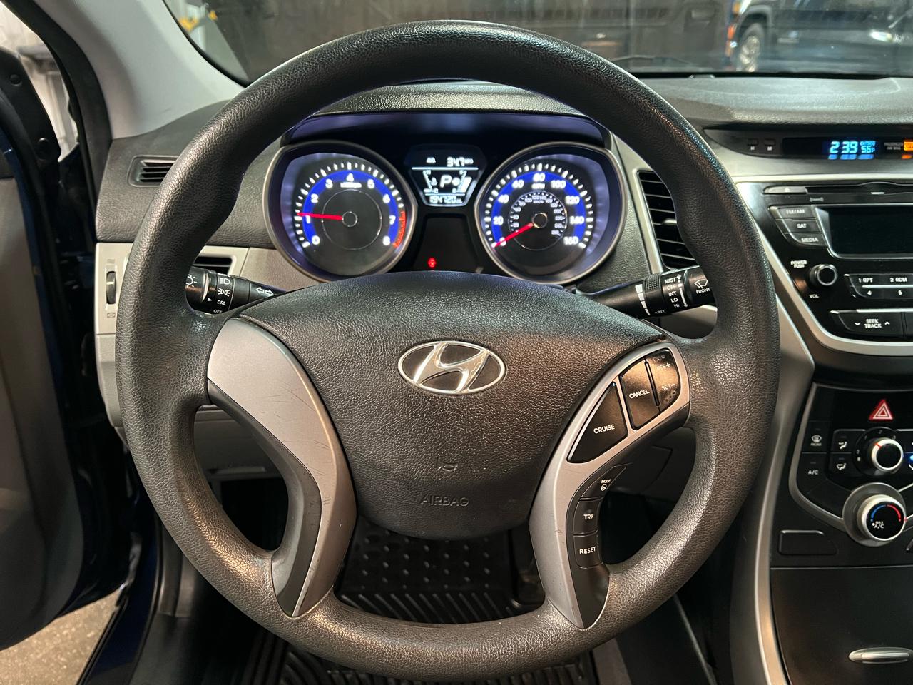 Hyundai Elantra 4dr Sdn Auto SE (Alabama Plant) 2015