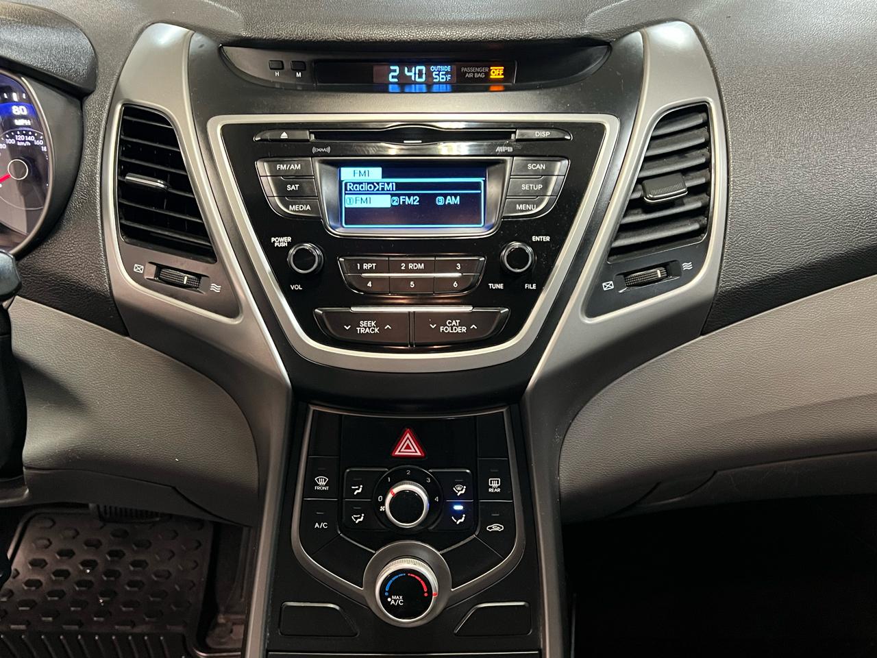 Hyundai Elantra 4dr Sdn Auto SE (Alabama Plant) 2015